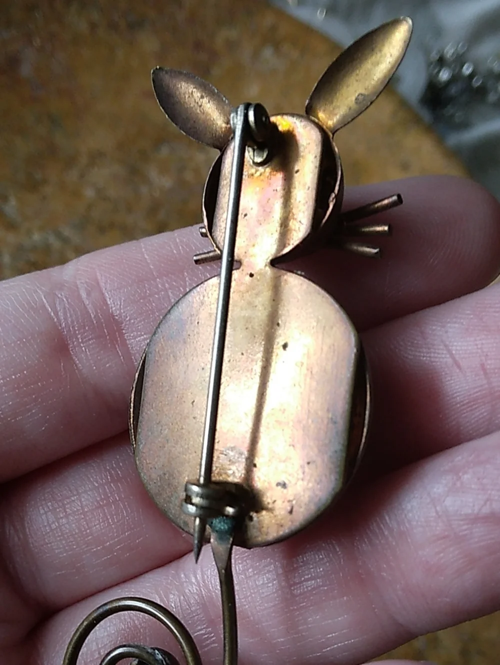 Vintage MCM Minimalist Brass Metal Cat Brooch